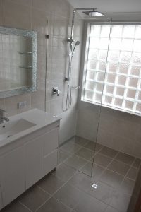 Easy Cleaning