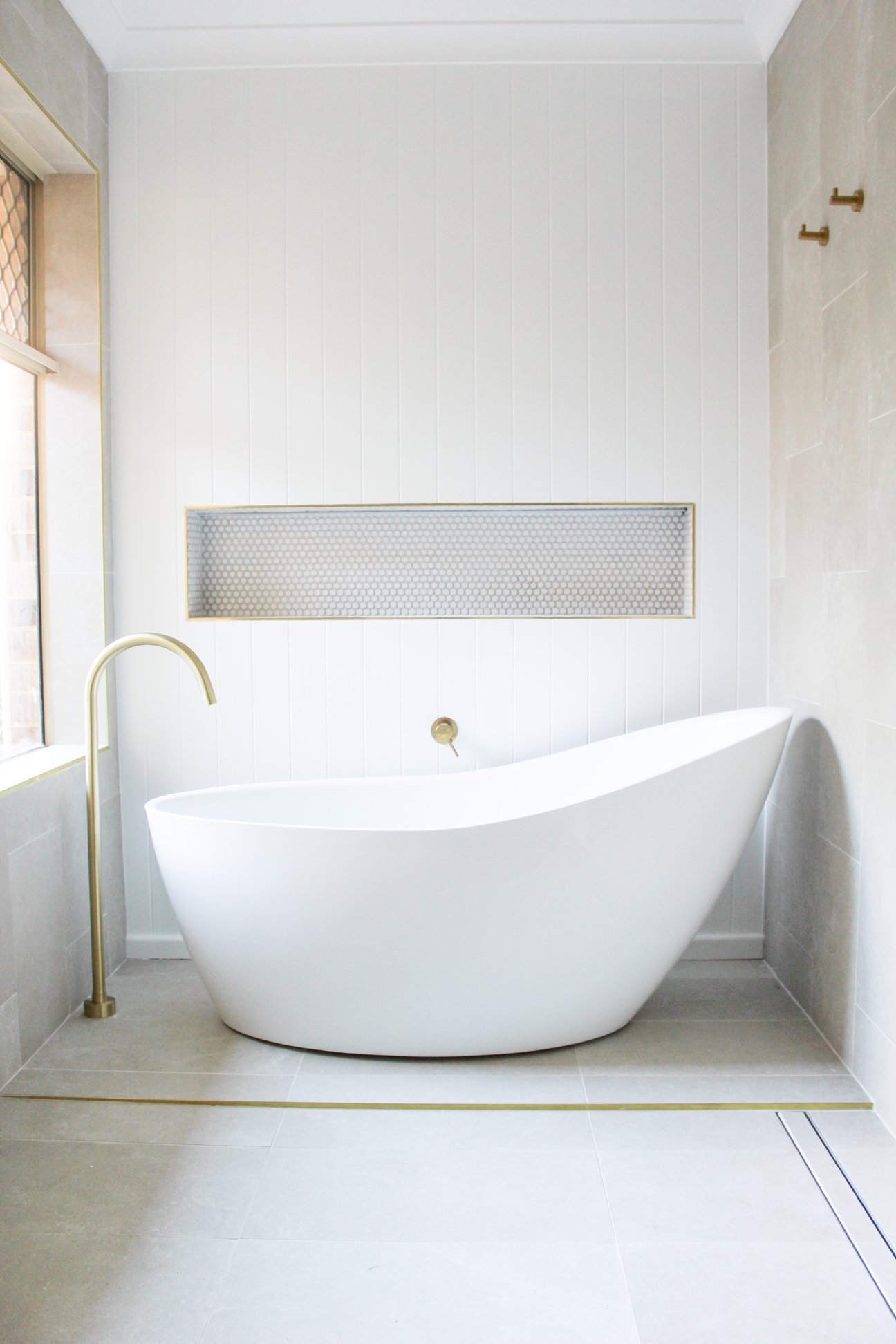 Freestanding Shower Bath Can It Be Done? On The Ball Bathrooms